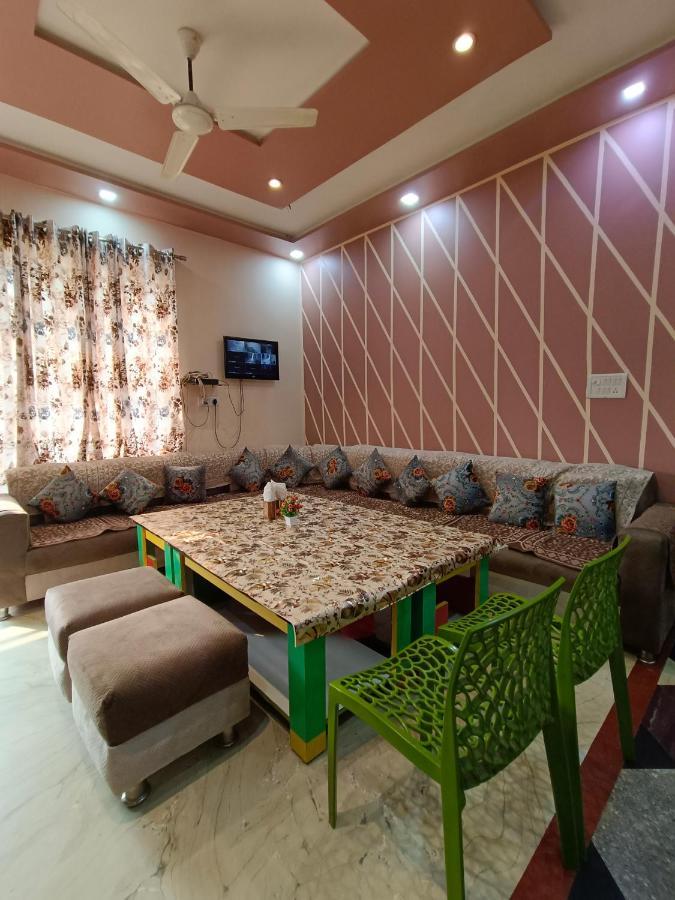 Friends Home Stay - Agra Экстерьер фото