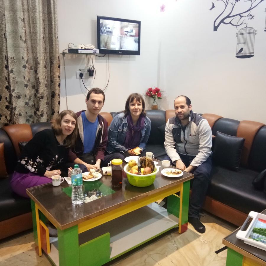 Friends Home Stay - Agra Экстерьер фото